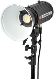 Fotoğraf LED Fresnel Işık 6000 Lux/m Sürekli Fresnel Sahne Işığı